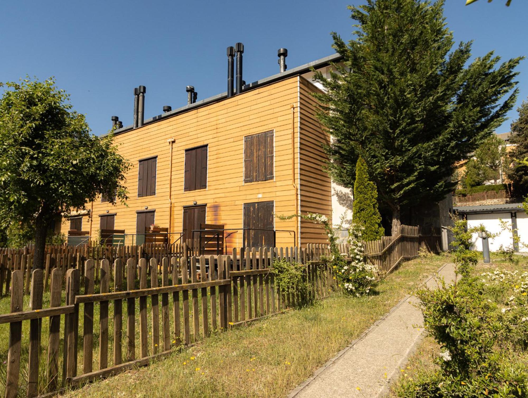 Casa Nora Вільянуа Екстер'єр фото